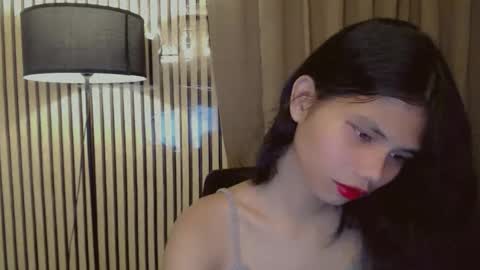 Vivian online show from October 30, 2:07 pm