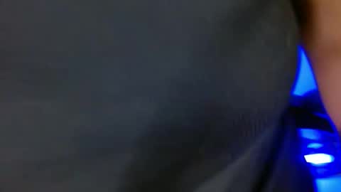 yourfavorite_bigclit online show from March 23, 4:02 pm