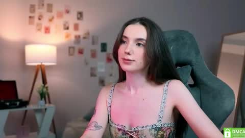 Chloe online show from September 18, 8:29 pm