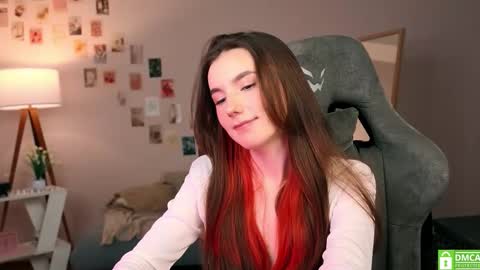 Chloe online show from October 30, 4:48 am