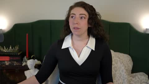 Sarlei Sar-uh-lie online show from September 22, 12:42 am