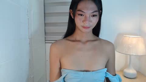 Snapshot of yourlady_saturnilla chatting on December 9, 2:34 am You can call me Mikay online show from December 9, 2:34 am