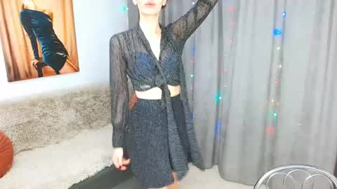 Snapshot of yourladysunshine chatting on January 10, 7:57 am Ksyusha online show from January 10, 7:57 am