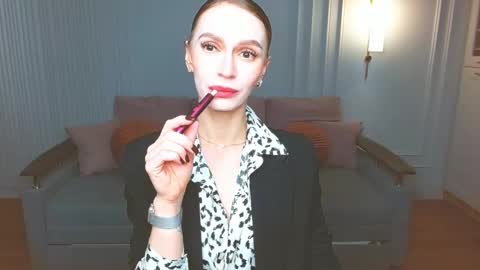Snapshot of yourladysunshine chatting on March 6, 7:36 am Ksyusha online show from March 6, 7:36 am