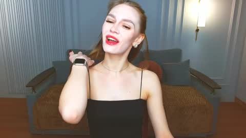 Snapshot of yourladysunshine chatting on February 25, 6:36 am Ksyusha online show from February 25, 6:36 am