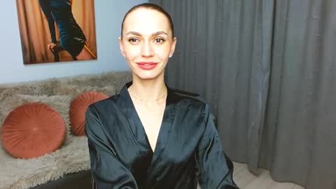 Snapshot of yourladysunshine chatting on January 7, 12:41 pm Ksyusha online show from January 7, 12:41 pm