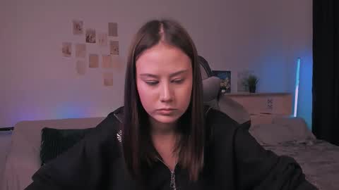 Nikol online show from October 18, 1:47 pm