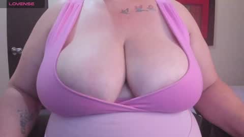 Milla 3 online show from December 22, 9:42 pm