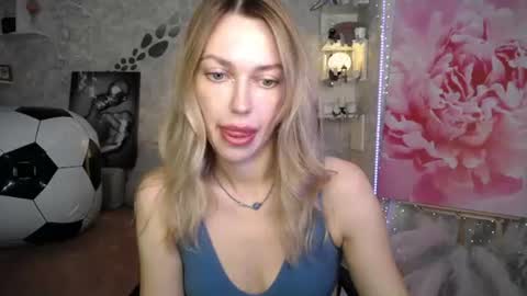 Nicky online show from July 15, 5:17 pm