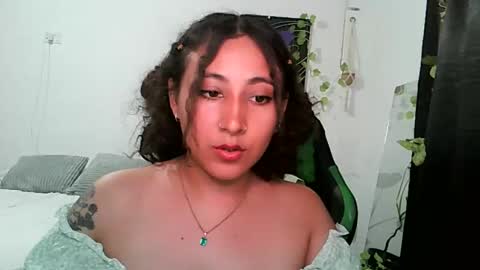 Snapshot of yourownerserena chatting on January 27, 5:14 am Serena online show from January 27, 5:14 am