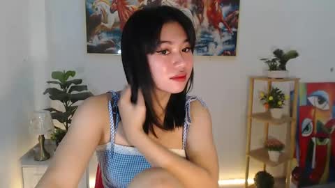 Trish online show from December 18, 1:15 am