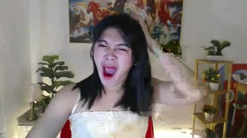 Trish online show from January 3, 10:40 pm
