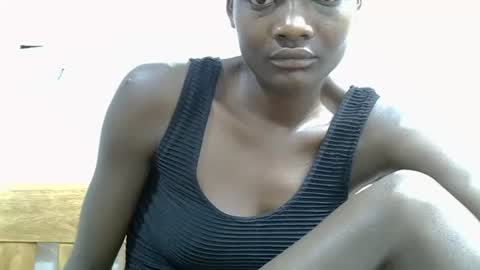 Snapshot of yours_sexy_doll chatting on October 29, 8:40 am yours sexy doll online show from October 29, 8:40 am