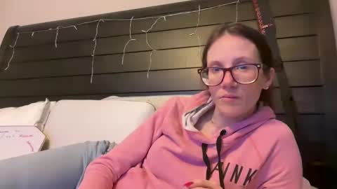 yourstrulylivy online show from February 27, 1:27 am