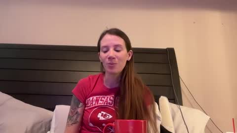 yourstrulylivy online show from December 26, 4:04 pm