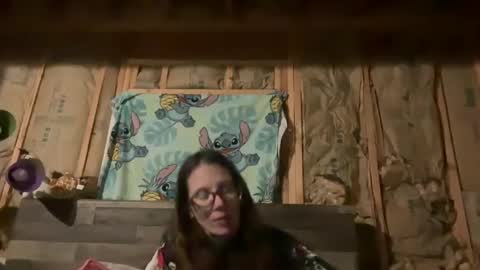 yourstrulylivy online show from February 23, 4:44 am