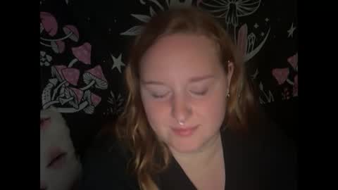 Snapshot of yourthickgingergoddess chatting on October 13, 2:58 am yourthickgingergoddess online show from October 13, 2:58 am