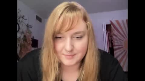 Snapshot of yourthickgingergoddess chatting on February 2, 9:34 pm yourthickgingergoddess online show from February 2, 9:34 pm