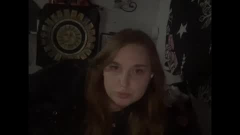 Snapshot of yourthickgingergoddess chatting on January 17, 5:32 am yourthickgingergoddess online show from January 17, 5:32 am