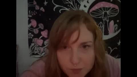 Snapshot of yourthickgingergoddess chatting on February 24, 8:36 pm yourthickgingergoddess online show from February 24, 8:36 pm