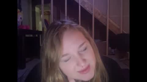 Snapshot of yourthickgingergoddess chatting on January 22, 11:53 pm yourthickgingergoddess online show from January 22, 11:53 pm