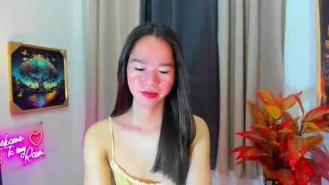 ashy online show from April 4, 2:38 pm