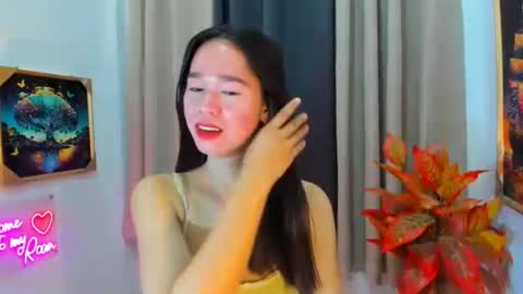 ashy online show from March 24, 11:37 am