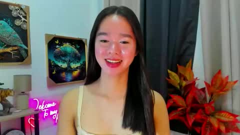 ashy online show from February 19, 11:21 am