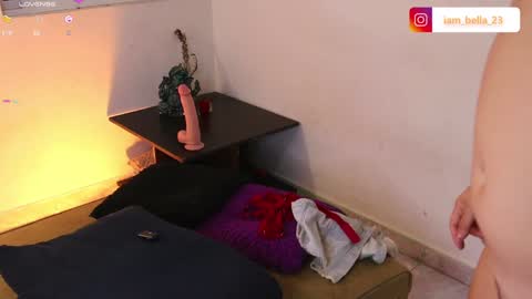 Bella- Independert Model online show from December 4, 8:07 pm