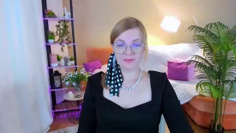 Alice online show from October 8, 6:07 am