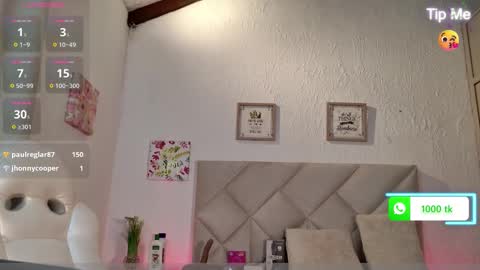 Snapshot of yuliana_milleer chatting on October 20, 8:12 pm Yuliana online show from October 20, 8:12 pm