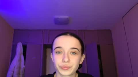 Yuliia online show from November 22, 8:50 am