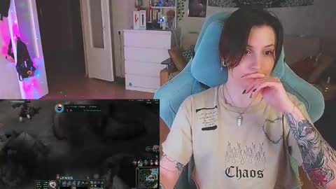 Kris online show from February 5, 9:50 pm