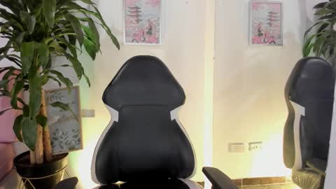 yumii_sweetgirl online show from October 29, 12:31 pm