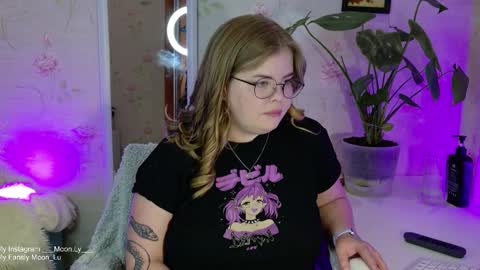 Snapshot of yumm_lolly chatting on September 18, 1:09 pm Polly online show from September 18, 1:09 pm