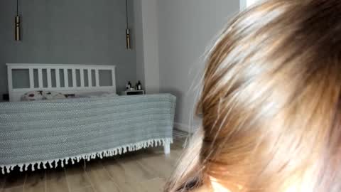 Snapshot of yummi_kim chatting on January 26, 3:47 pm Yumi online show from January 26, 3:47 pm