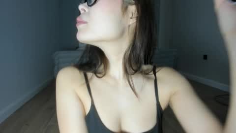 Snapshot of yummi_kim chatting on January 30, 4:58 am Yumi online show from January 30, 4:58 am