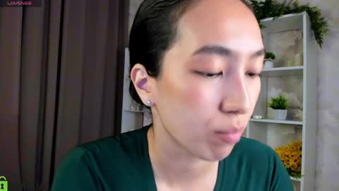 Cindey online show from May 30, 4:32 am