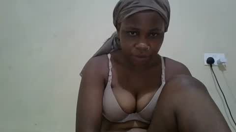 YUMMY online show from December 27, 1:32 am