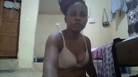 YUMMY online show from December 9, 3:33 pm