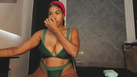 Yummyduo online show from October 11, 5:26 pm