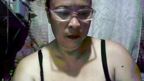 yummytitsbaby online show from May 11, 8:50 pm