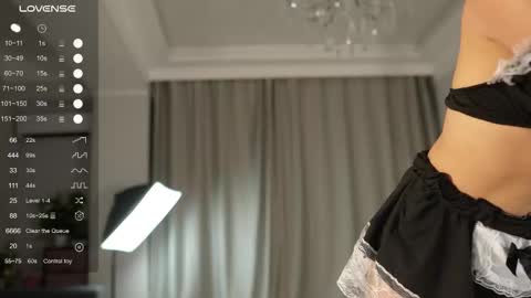 Snapshot of yuna_leen chatting on September 28, 12:28 am yuna_leen online show from September 28, 12:28 am