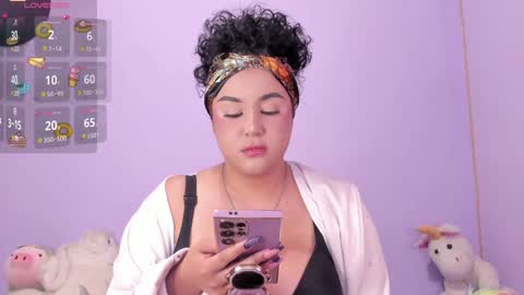 yunahott_ online show from January 12, 3:07 am