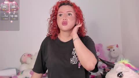 yunahott_ online show from November 28, 6:16 am