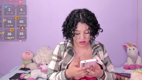 yunahott_ online show from December 19, 2:34 am