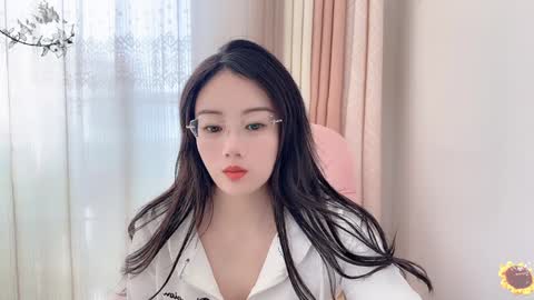 YunEr online show from December 14, 2:55 am