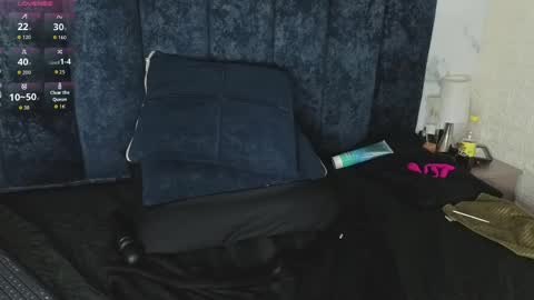 yunkeyc online show from April 9, 6:19 am