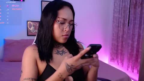 Angelly online show from March 18, 4:39 am