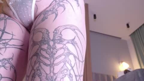 Snapshot of yurikomay chatting on October 9, 4:11 pm Hi My name Yuriko online show from October 9, 4:11 pm